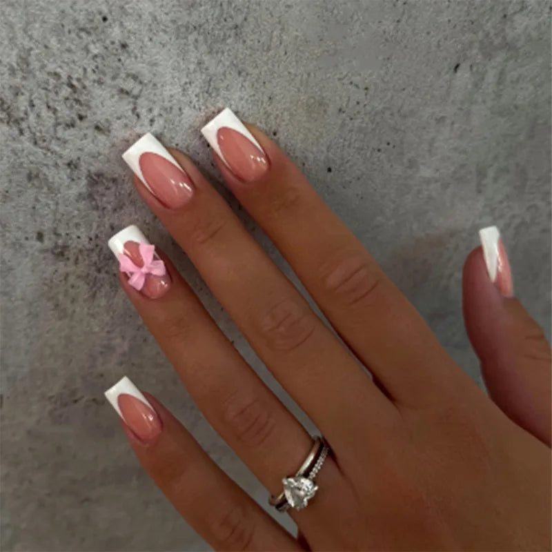 Classic White Bowknot Nails