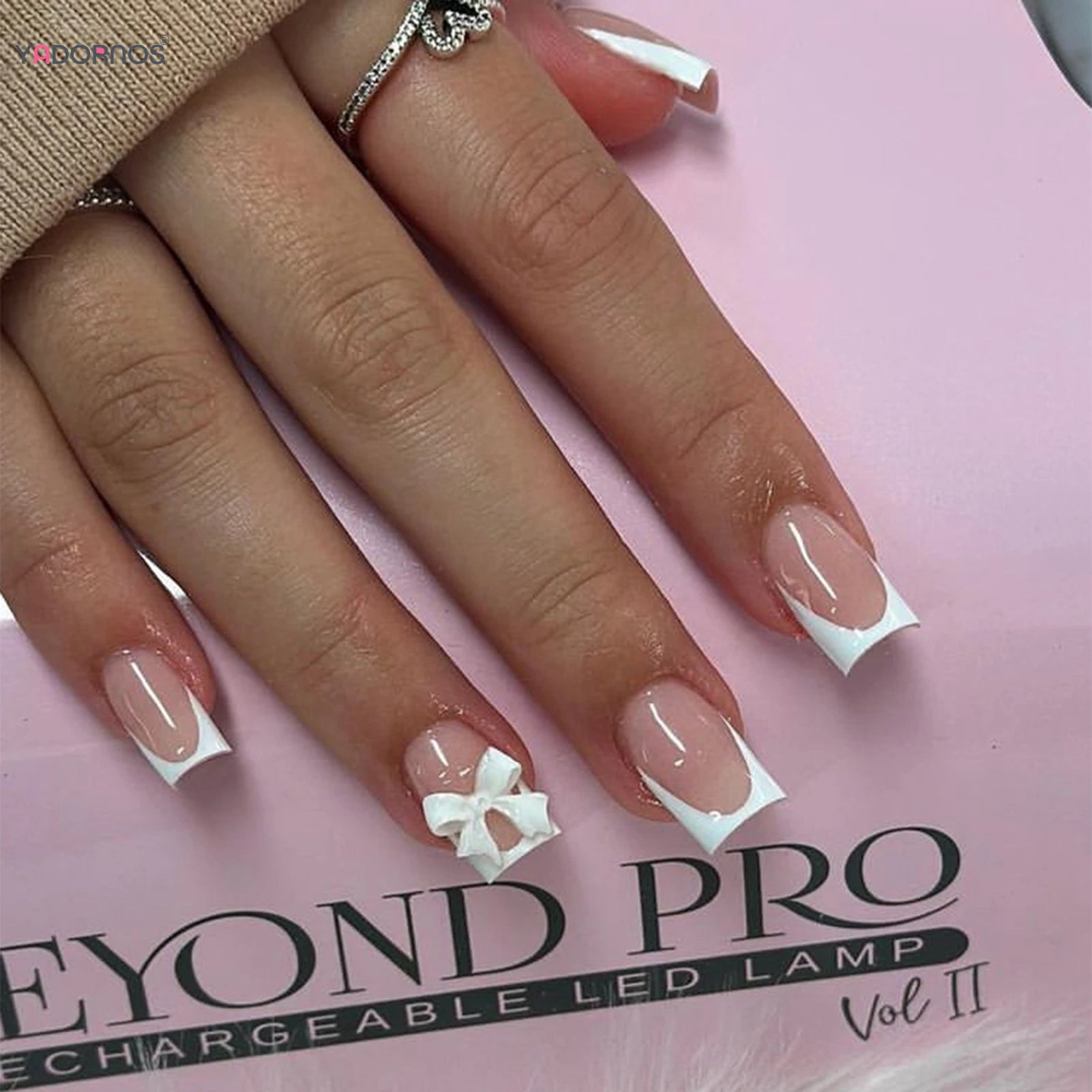 Classic White Bowknot Nails